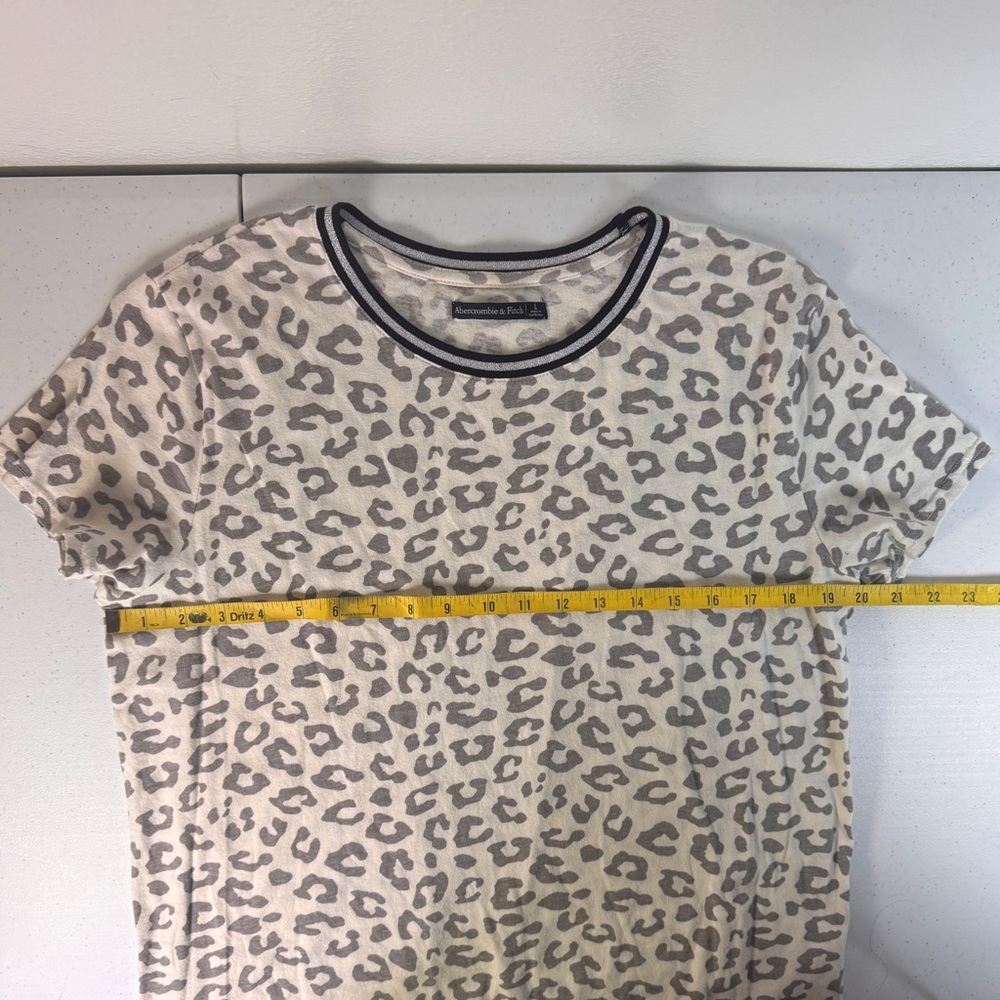Abercrombie & Fitch Gray Leopard Print Tee with Striped Neckline - Picture 7 of 14